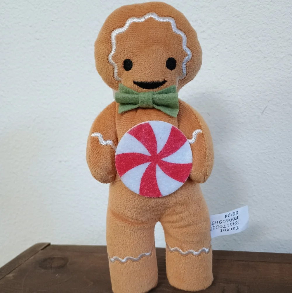 🆕 Target Bullseye Playground Christmas 2024 Plush Standing Gingerbread Man